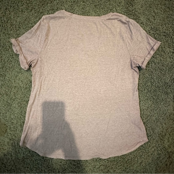 Maurices I Let The Dogs Out Super Soft Heathered Burgundy Tee T-shirt Large - Picture 2 of 4